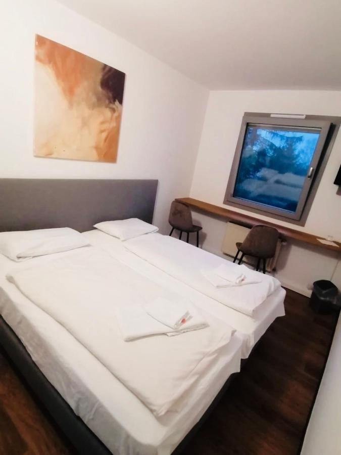 Double Room,1026376591:JPEG